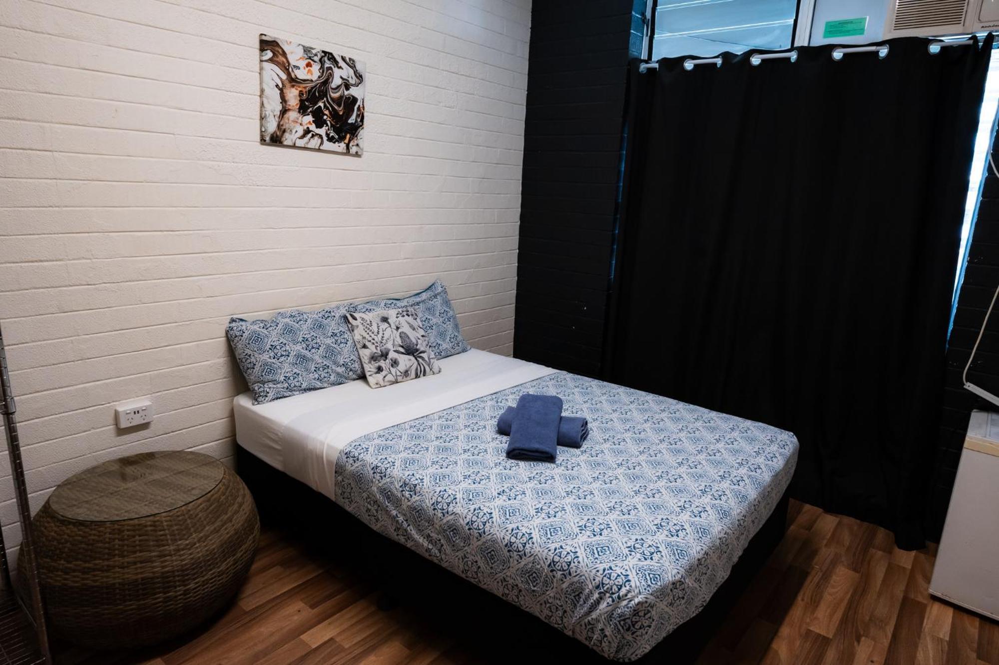 Youth Shack Backpackers Дарвин Экстерьер фото
